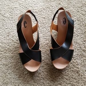 Dr. Scholls Black Wedge Sandal